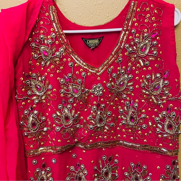 New Beautiful Pink Heavy Sequin Work Partywear Sleeveless Kurta Set Modern - Picture 12 of 13